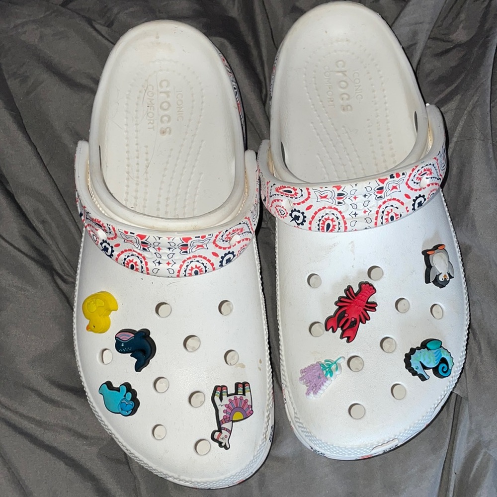 Cute crocssss